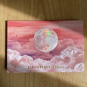 Lunar Beauty Straberry Dream